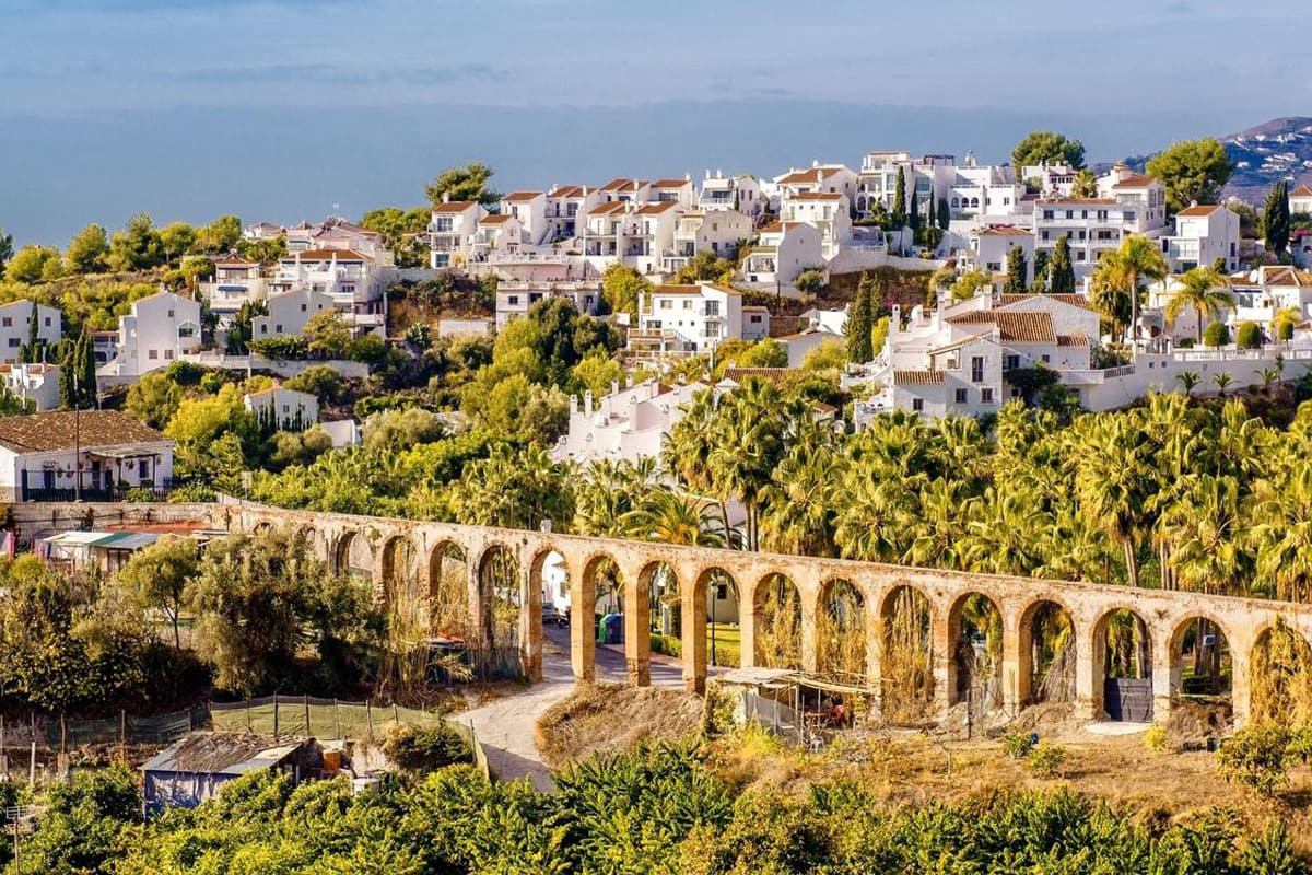 Rutas guiadas en moto de agua en Nerja, Torrox y alrededores
