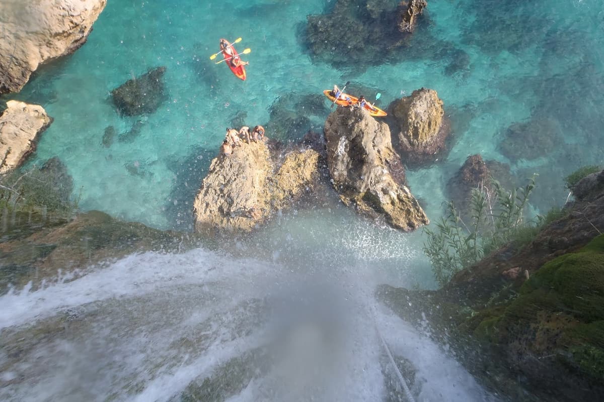 Alquiler de kayak y paddle surf en Nerja